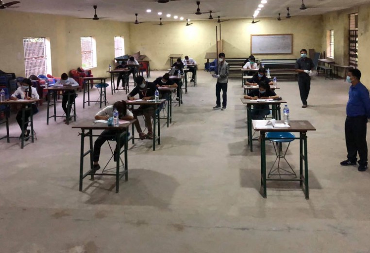कक्षा १२ को परीक्षा आजबाट सुरु