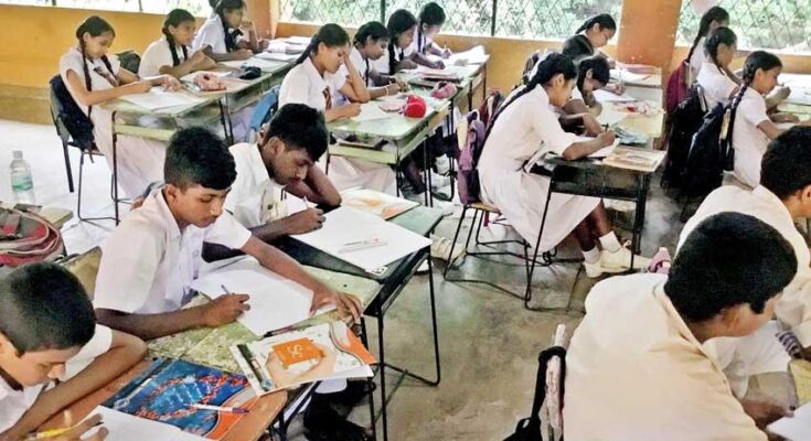 श्रीलङ्का सरकासँग कागज किन्ने पैसा नभएपछि विद्यार्थीको वार्षिक परीक्षा स्थगित